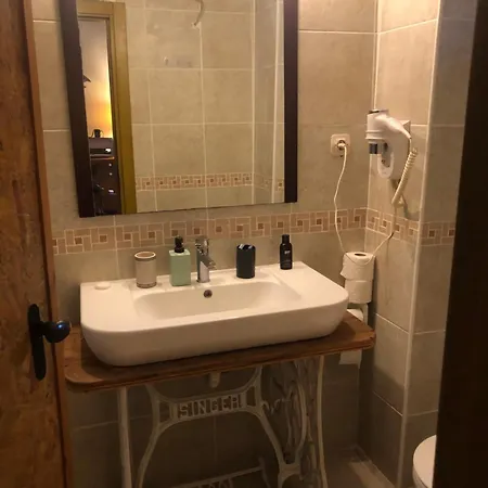 Kaleici Oezel Muestakil Bahceli Villa