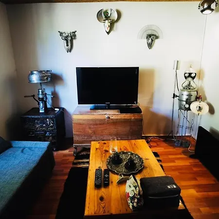 Kaleici Oezel Muestakil Bahceli Villa Antalya