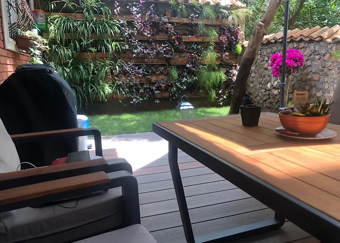 Villa Kaleıçı özel Müstakıl Bahçelı Vılla *